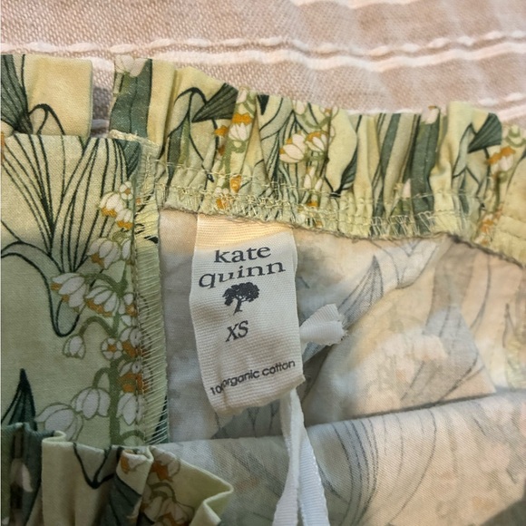 Kate Quinn floral ruffle dress - Picture 4 of 4